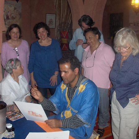 Bed and Breakfast Kasbah Du Peintre Ait Benhaddou Esterno foto