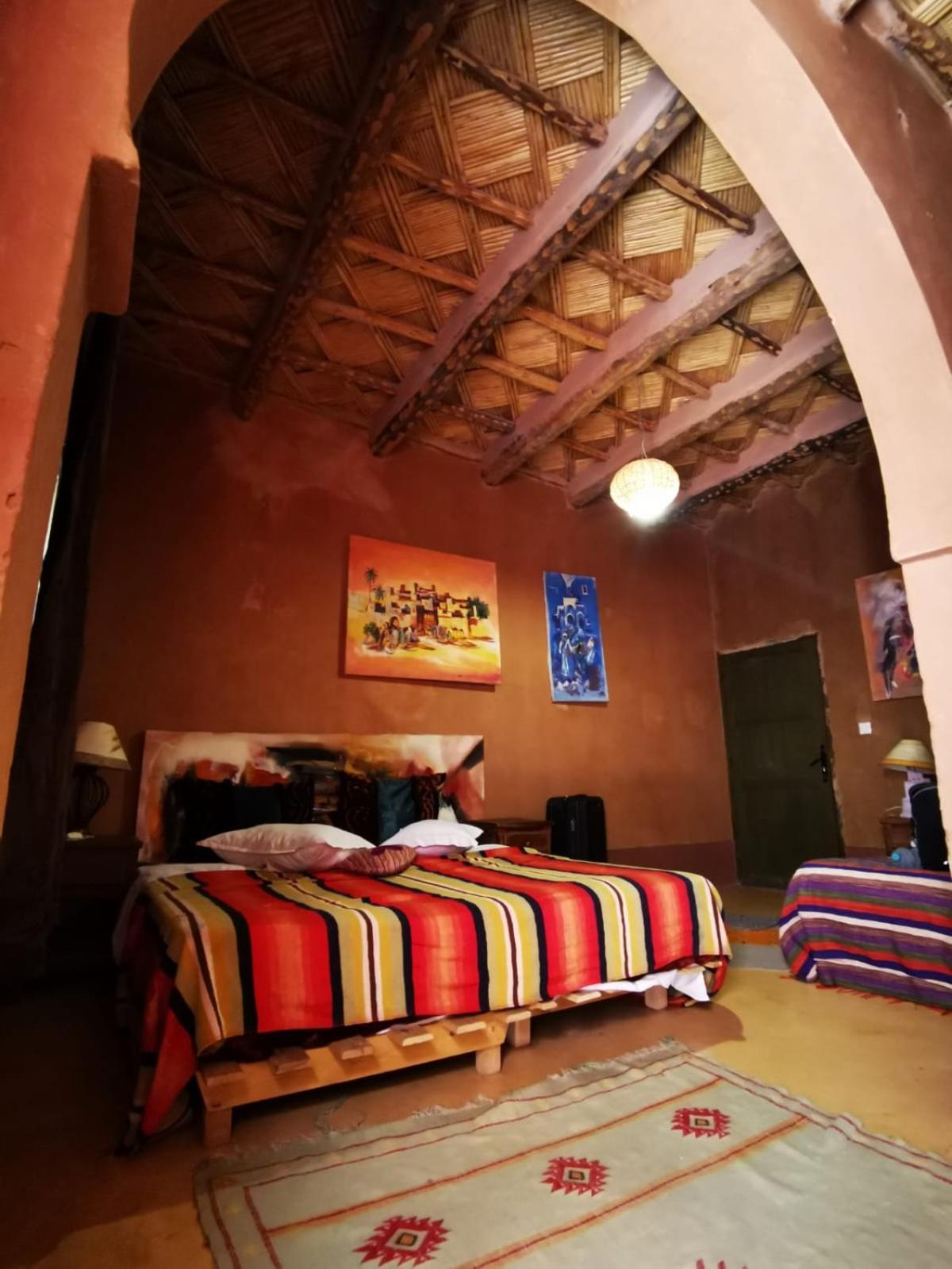Bed and Breakfast Kasbah Du Peintre Ait Benhaddou Esterno foto